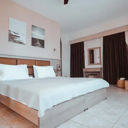 Отель Zafira Retreat *