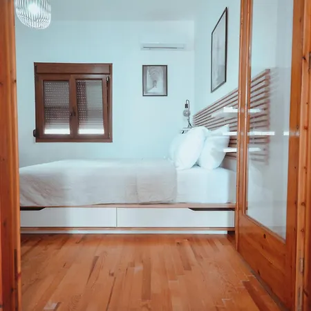 Zafira Retreat
