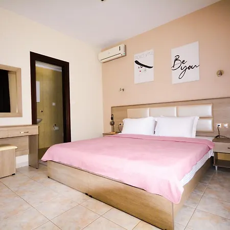 Ξενοδοχείο Zafira Retreat *