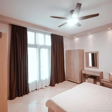 Zafira Retreat