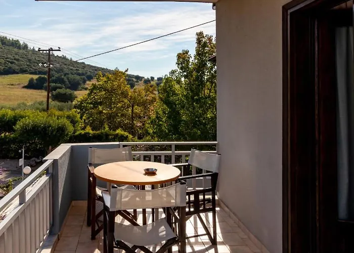 Zafira Retreat 酒店 *