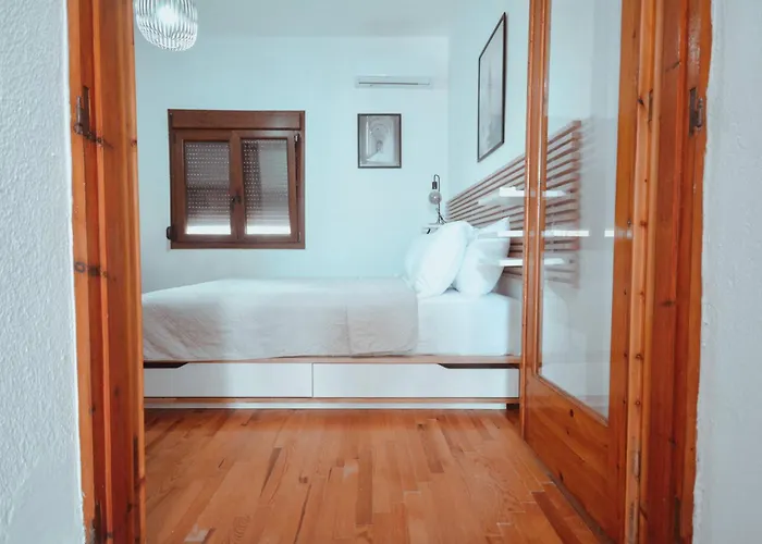 Zafira Retreat