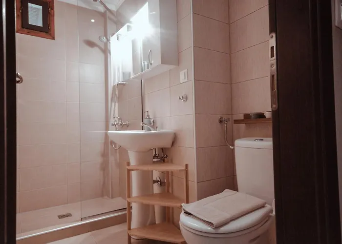 Zafira Retreat Hotel *